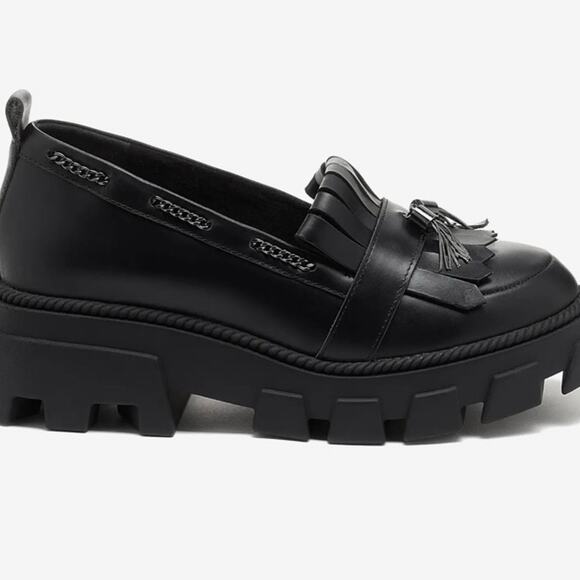 Kelsi Dagger Lug Sole Burke Loafer 8.5 $175 - Picture 4 of 10